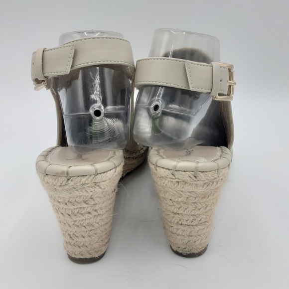 Marc Fisher Senton Leather Espadrille Wedge Sandal. - Picture 9 of 14